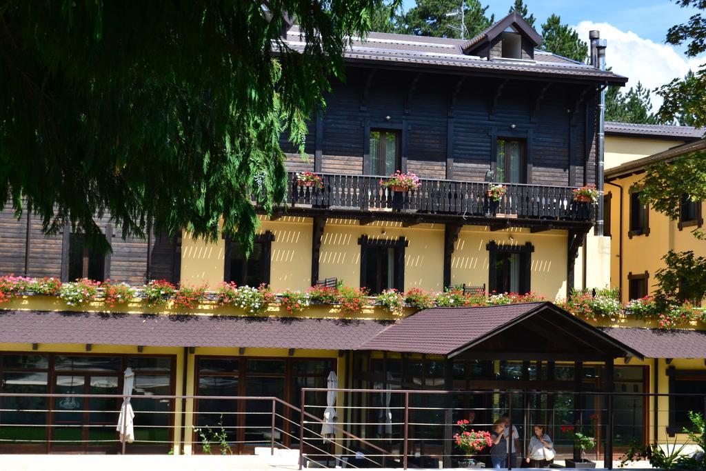 Parco Dei Pini - Sila Wellness Hotel Taverna (Calabria) Exterior foto